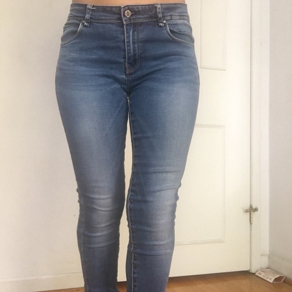 ZARA JEANS - Picture 2 of 7